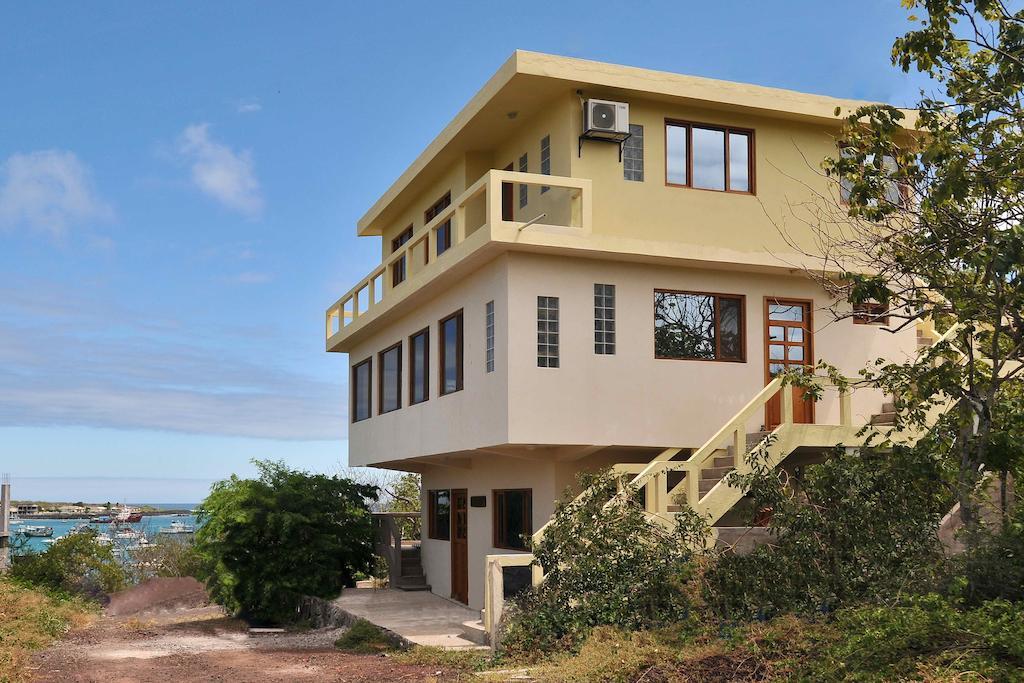 The Galeodan Suites بويرتو بكويريزو مورينو الغرفة الصورة
