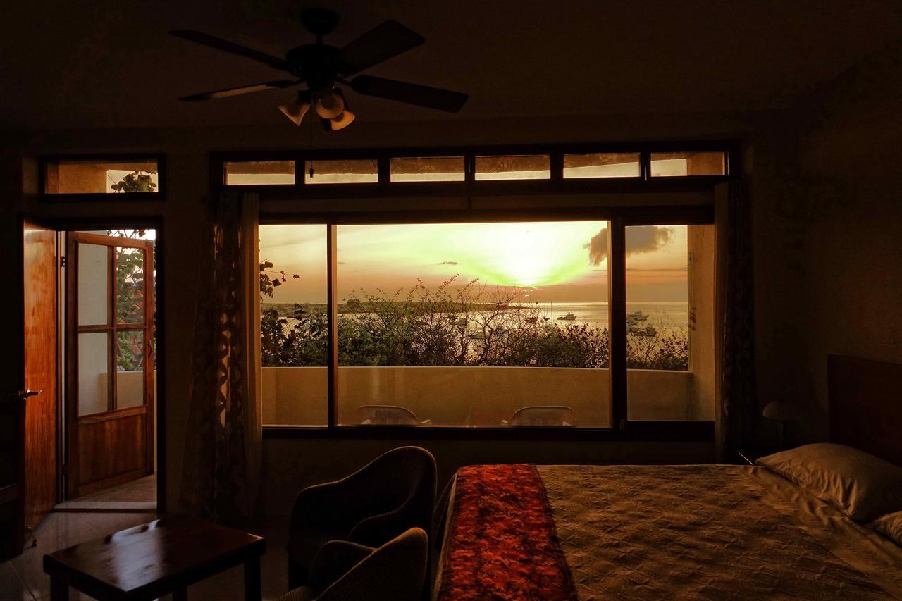 The Galeodan Suites بويرتو بكويريزو مورينو المظهر الخارجي الصورة